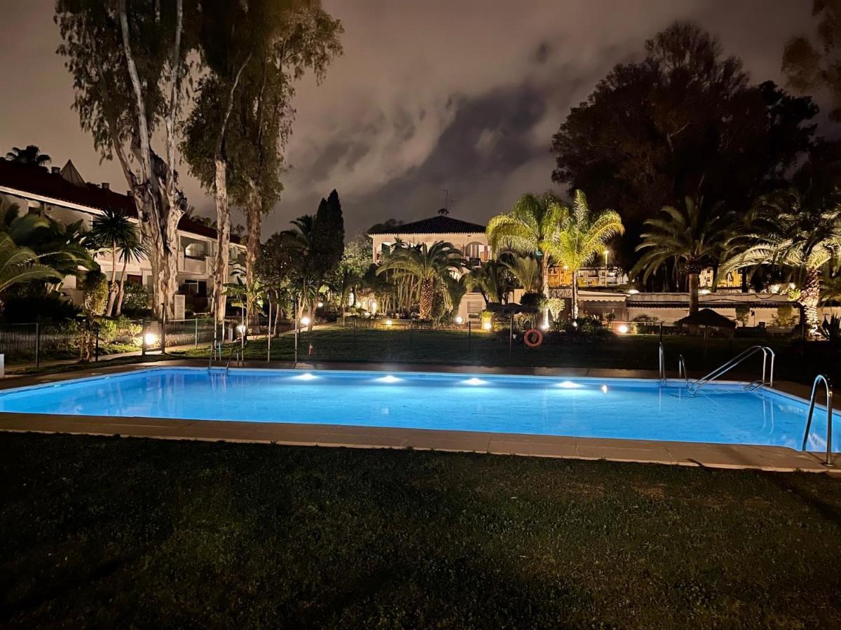 Puerto Banus Apartamento Lola 马尔韦利亚 外观 照片
