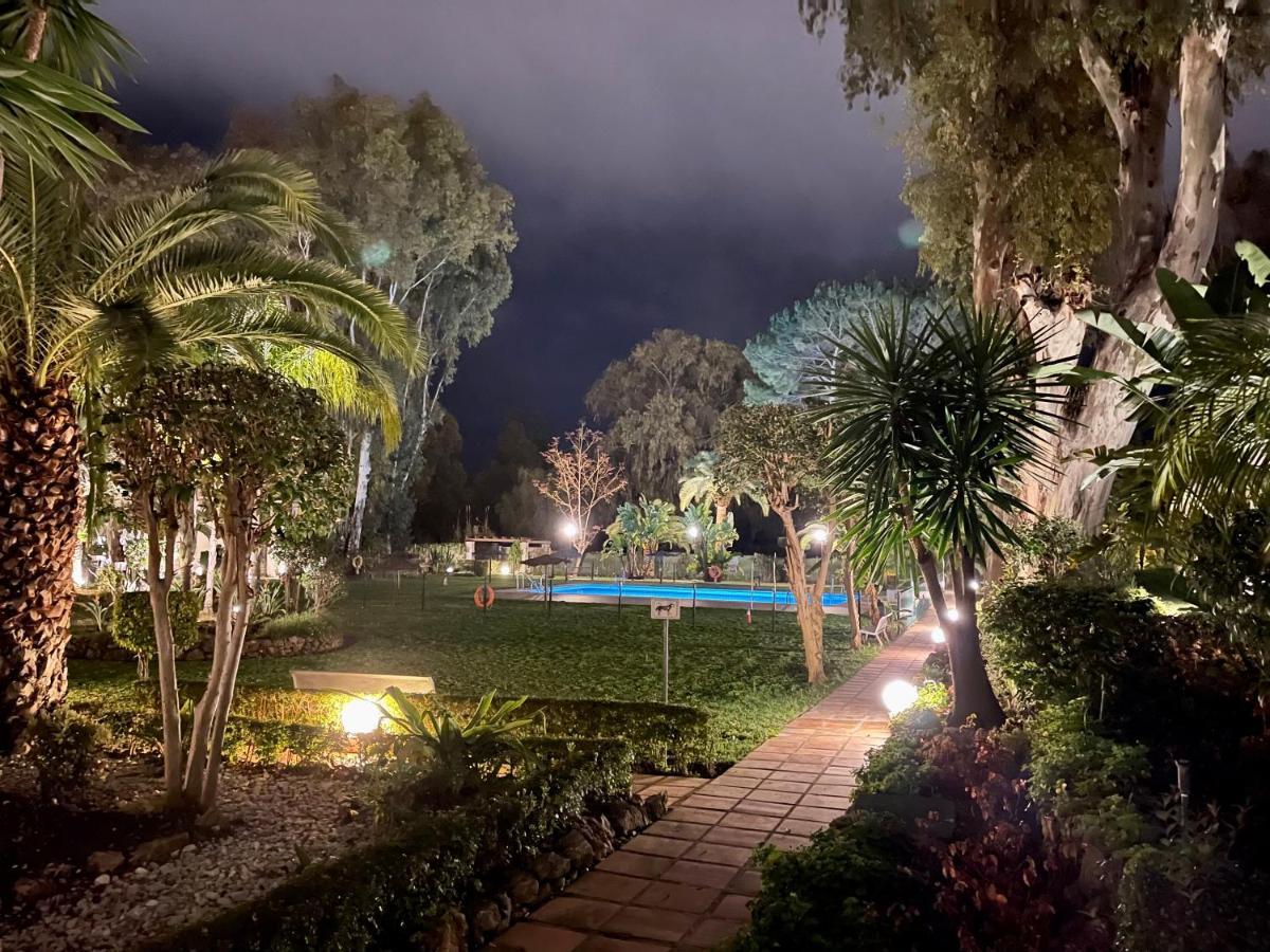 Puerto Banus Apartamento Lola 马尔韦利亚 外观 照片